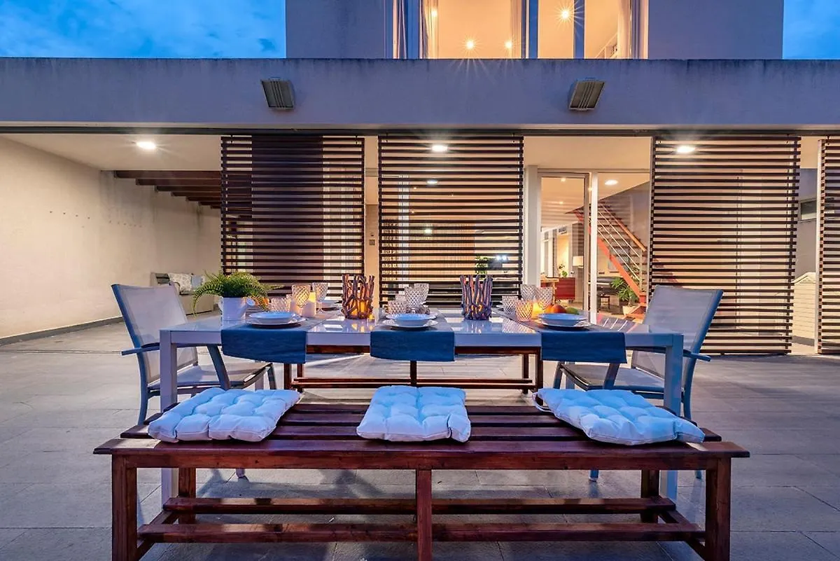 Tarraco Village, Your Family Stay In Tarragona 0*,  Španělsko
